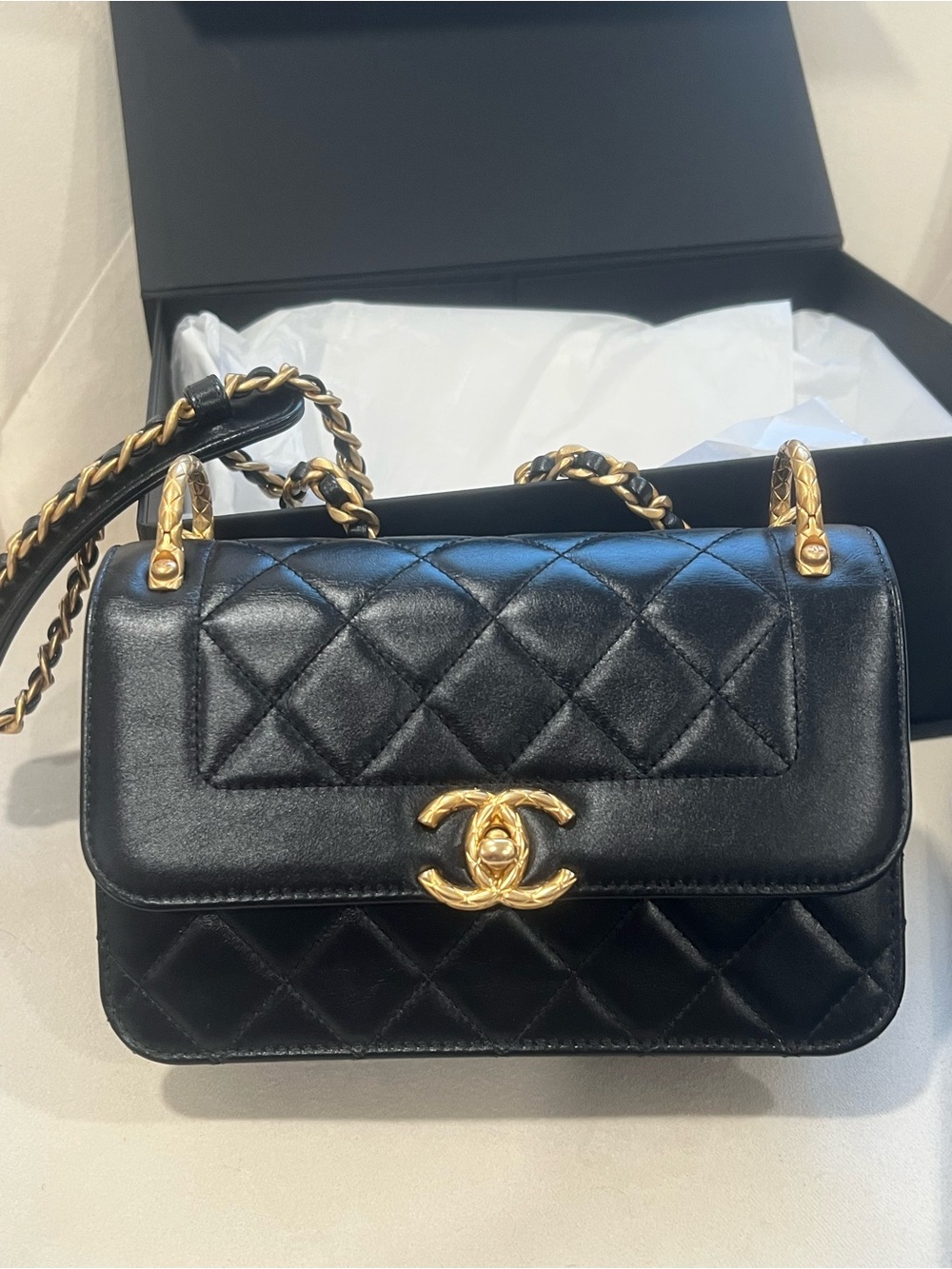NEW🔥Chanel Coco Ring Flap Bag in